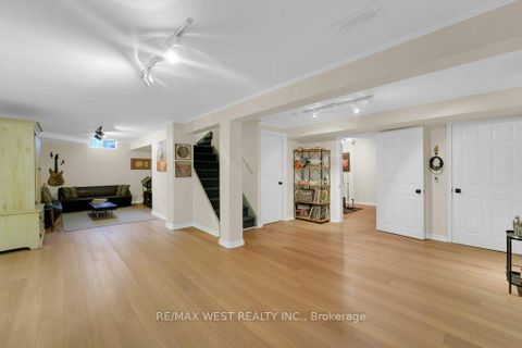 Photo 35 at 1 Langford Street, Harding, Richmond Hill