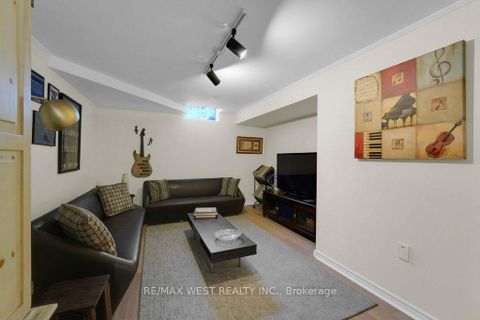 Photo 36 at 1 Langford Street, Harding, Richmond Hill