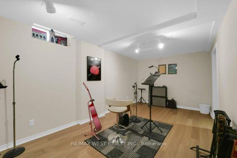 Photo 41 at 1 Langford Street, Harding, Richmond Hill