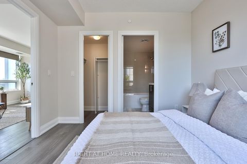Photo 19 at 709 - 18 Graydon Hall Drive, Donalda, Toronto