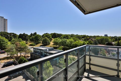 Photo 26 at 709 - 18 Graydon Hall Drive, Donalda, Toronto