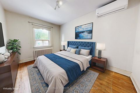Photo 3 at 18 Stephen Drive, Queensway, Toronto