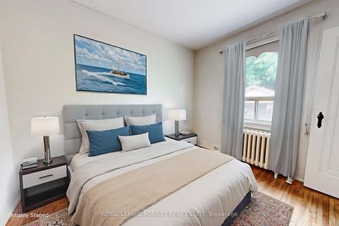 Photo 4 at 18 Stephen Drive, Queensway, Toronto
