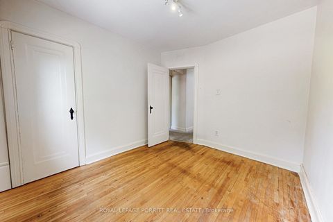 Photo 21 at 18 Stephen Drive, Queensway, Toronto