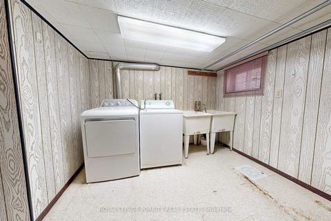 Photo 33 at 18 Stephen Drive, Queensway, Toronto