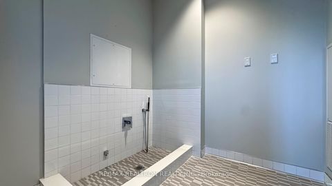 Photo 32 at 632 - 100 Eagle Rock Way, Rural Vaughan, Vaughan