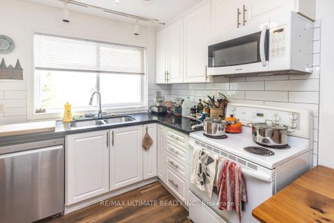 Photo 10 at 39 Laws Street, Junction Area, Toronto
