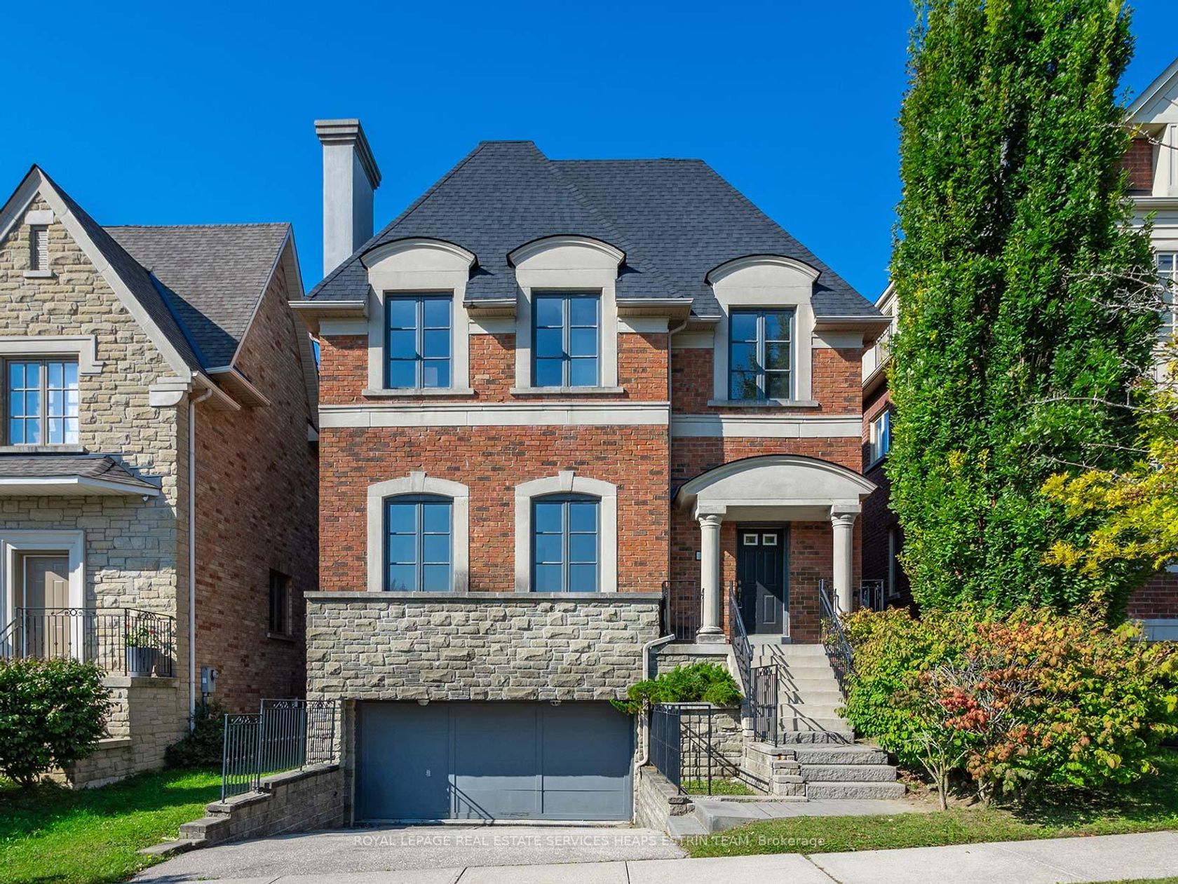 42 True Davidson Drive, Leaside, Toronto 