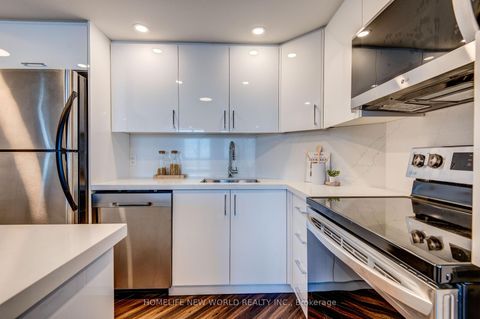 Photo 7 at 903 - 208 Queens Quay W, Waterfront Communities C1, Toronto