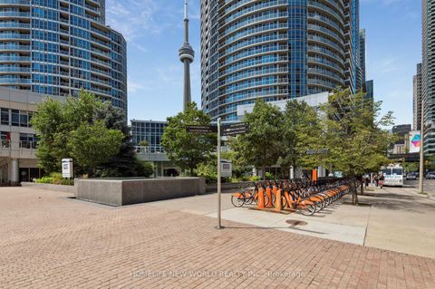 Photo 22 at 903 - 208 Queens Quay W, Waterfront Communities C1, Toronto
