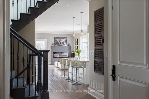 Photo 4 at 82 Brant Street, CO Central, Oakville