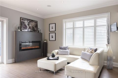 Photo 9 at 82 Brant Street, CO Central, Oakville