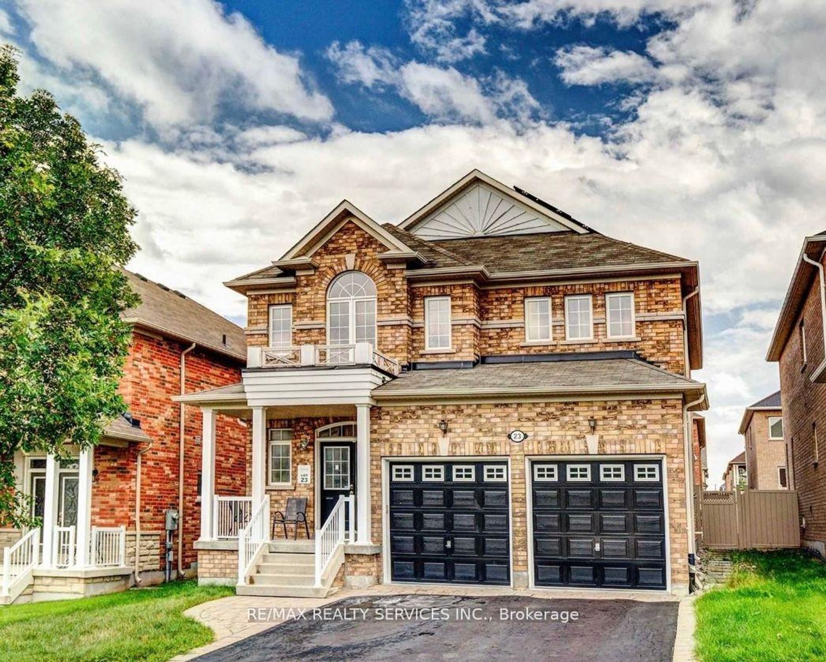 23 Sand Valley Street, Patterson, Vaughan 