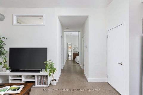 Photo 14 at 101 - 52 Sumach Street, Moss Park, Toronto