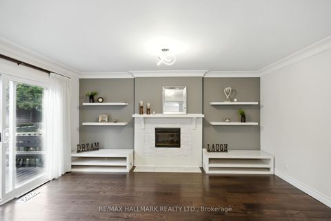 Photo 12 at 100 Eleanor Circle, South Richvale, Richmond Hill