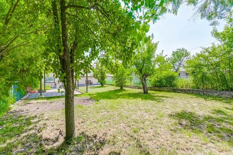 Photo 19 at 1478 Lawrence Avenue W, Maple Leaf, Toronto