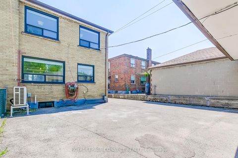 Photo 21 at 1478 Lawrence Avenue W, Maple Leaf, Toronto