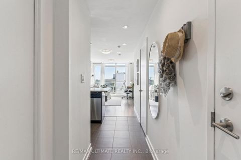 Photo 6 at 1402 - 816 Lansdowne Avenue, Junction, Toronto