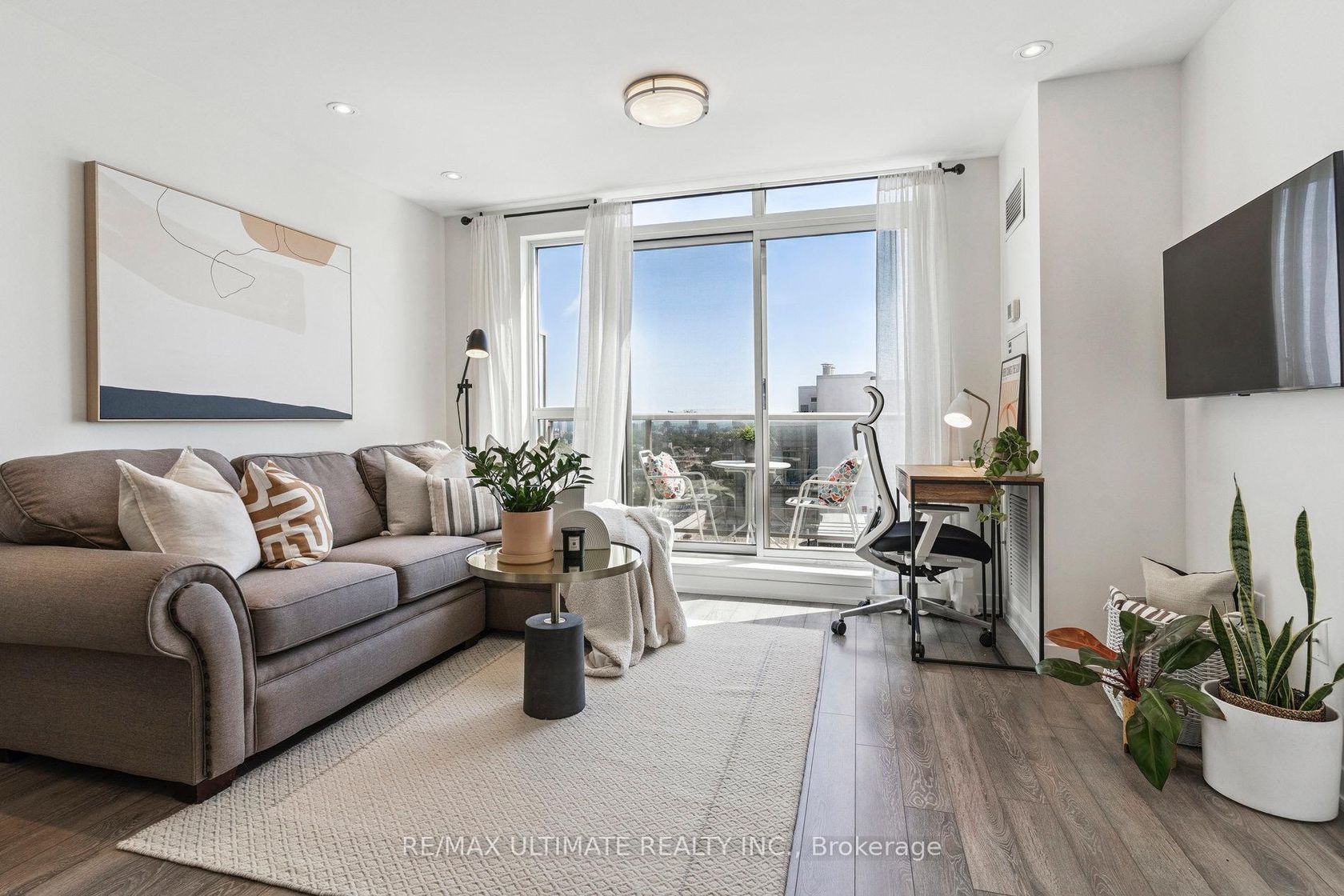 1402 - 816 Lansdowne Avenue, Junction, Toronto 