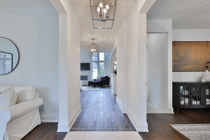 Photo 3 at 958 Irish Moss Road, Meadowvale Village, Mississauga