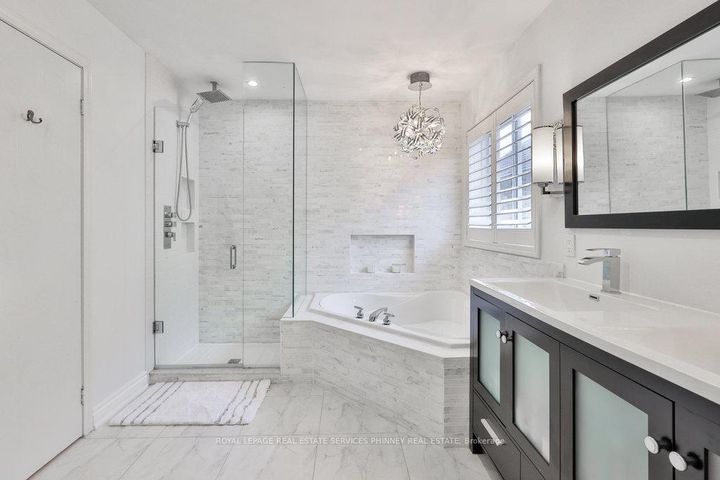 Photo 20 at 958 Irish Moss Road, Meadowvale Village, Mississauga