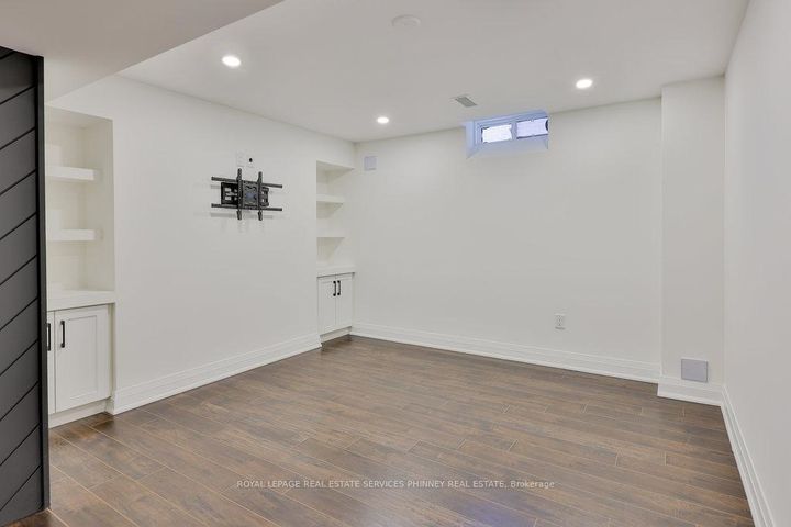 Photo 30 at 958 Irish Moss Road, Meadowvale Village, Mississauga