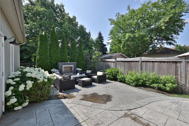 Photo 35 at 958 Irish Moss Road, Meadowvale Village, Mississauga