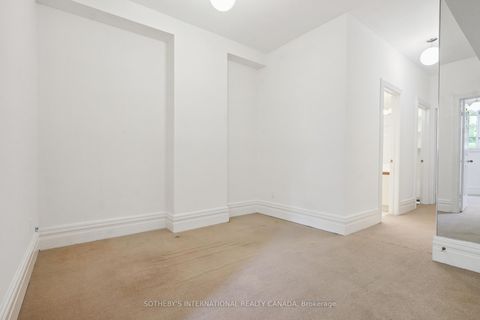 Photo 14 at 425A Sackville Street, South St. James Town, Toronto