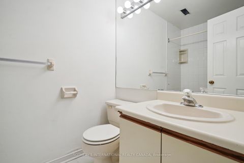Photo 16 at 425A Sackville Street, South St. James Town, Toronto
