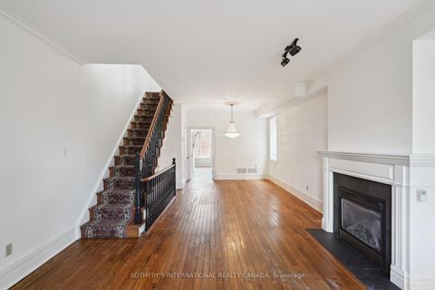 Photo 36 at 425A Sackville Street, South St. James Town, Toronto