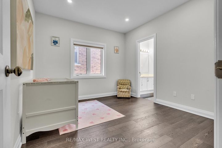 Photo 27 at 41 Pelee Avenue, Kleinburg, Vaughan
