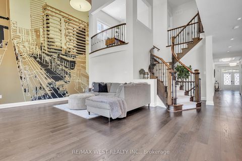 Photo 1 at 41 Pelee Avenue, Kleinburg, Vaughan