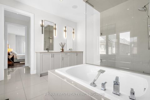 Photo 20 at 41 Pelee Avenue, Kleinburg, Vaughan