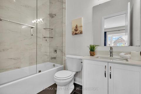 Photo 23 at 41 Pelee Avenue, Kleinburg, Vaughan