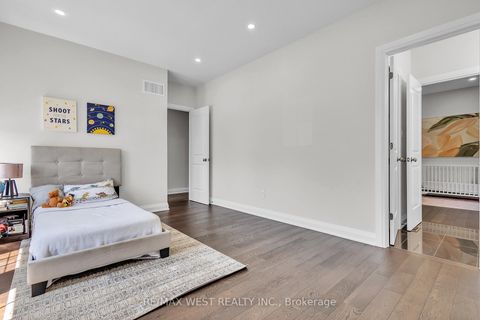 Photo 24 at 41 Pelee Avenue, Kleinburg, Vaughan