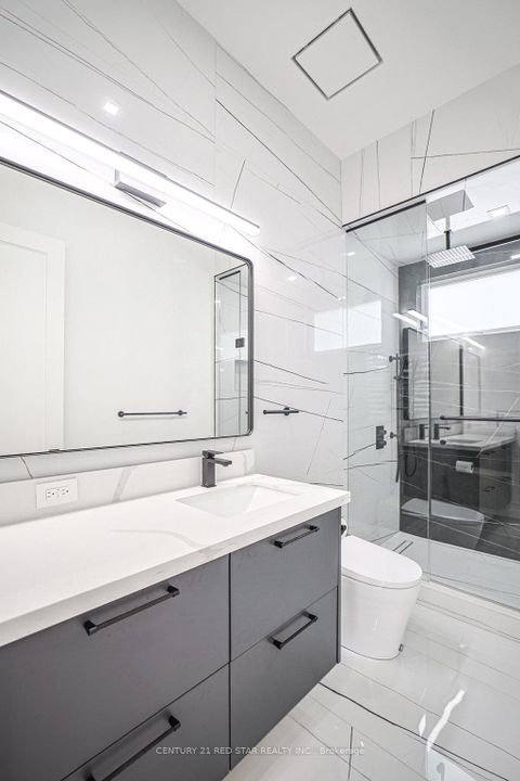 Photo 9 at 1 Frankwood Road, Queensway, Toronto