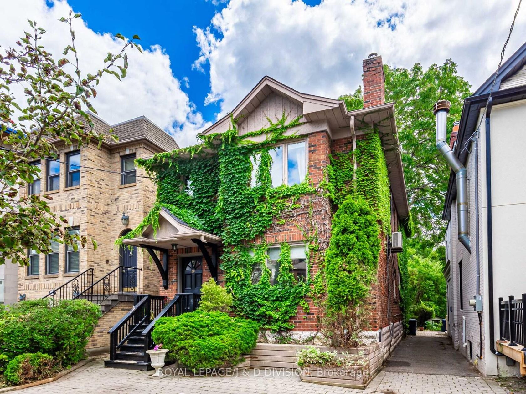 311 Keewatin Avenue, Mount Pleasant East, Toronto 