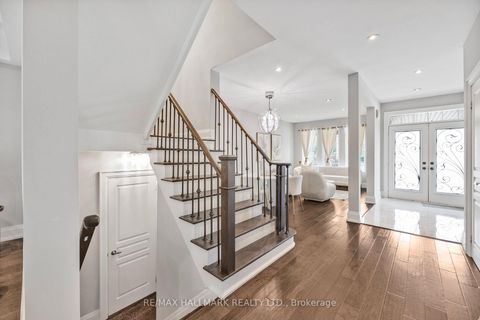 Photo 5 at 23 Kingshill Road, Oak Ridges, Richmond Hill