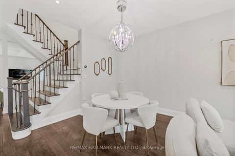 Photo 7 at 23 Kingshill Road, Oak Ridges, Richmond Hill