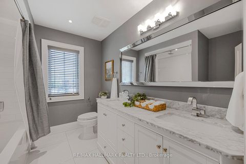 Photo 24 at 23 Kingshill Road, Oak Ridges, Richmond Hill