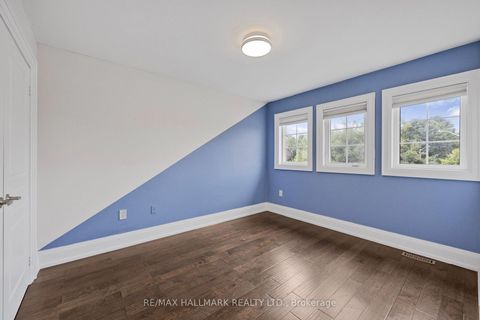 Photo 25 at 23 Kingshill Road, Oak Ridges, Richmond Hill