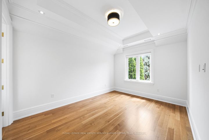 Photo 27 at 148 Munro Boulevard, Windfields, Toronto