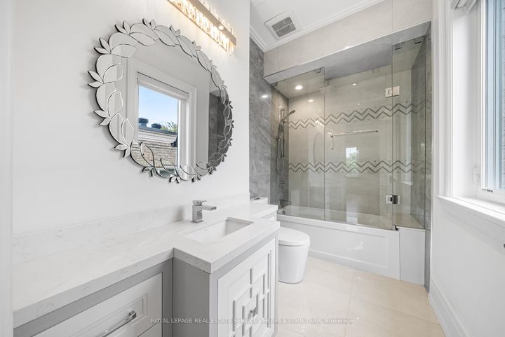 Photo 28 at 148 Munro Boulevard, Windfields, Toronto