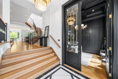 Photo 6 at 148 Munro Boulevard, Windfields, Toronto