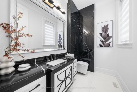Photo 16 at 148 Munro Boulevard, Windfields, Toronto