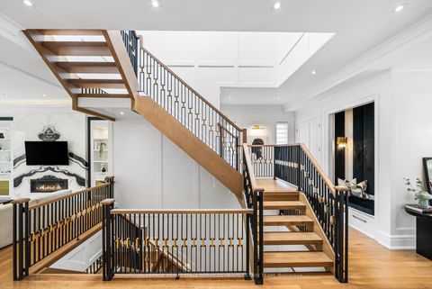 Photo 32 at 148 Munro Boulevard, Windfields, Toronto