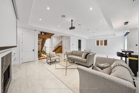 Photo 36 at 148 Munro Boulevard, Windfields, Toronto