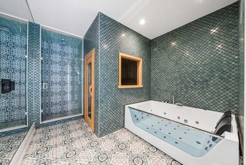 Photo 40 at 148 Munro Boulevard, Windfields, Toronto