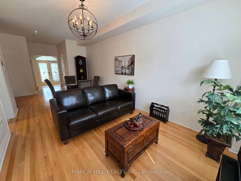 Photo 16 at 58 Big Hill Crescent, Patterson, Vaughan