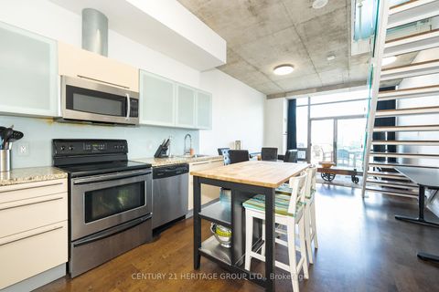 Photo 2 at 607 - 33 Mill Street, Waterfront Communities C8, Toronto